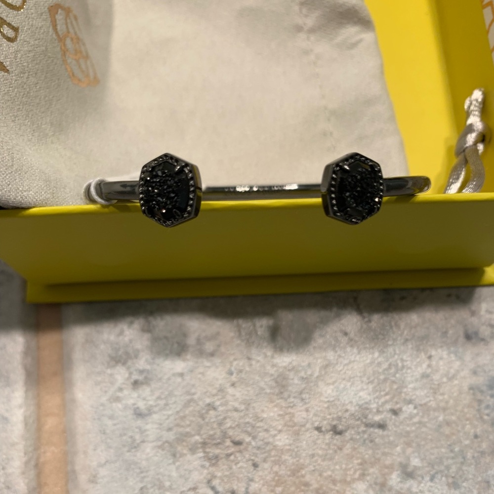 Kendra Scott Davie Cuff.